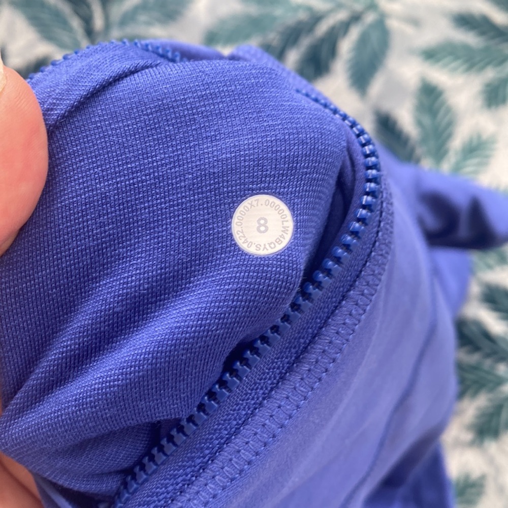 Define jacket - Picture 4 of 4
